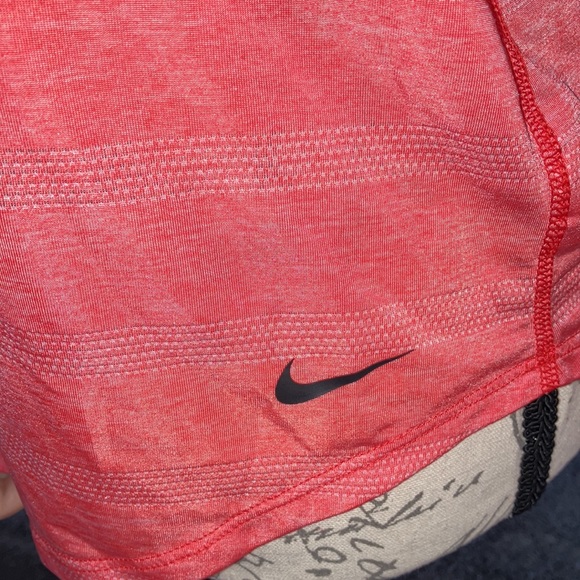 🎉4 for $20 Nike Dri-Fit Tank, Small - Picture 2 of 7